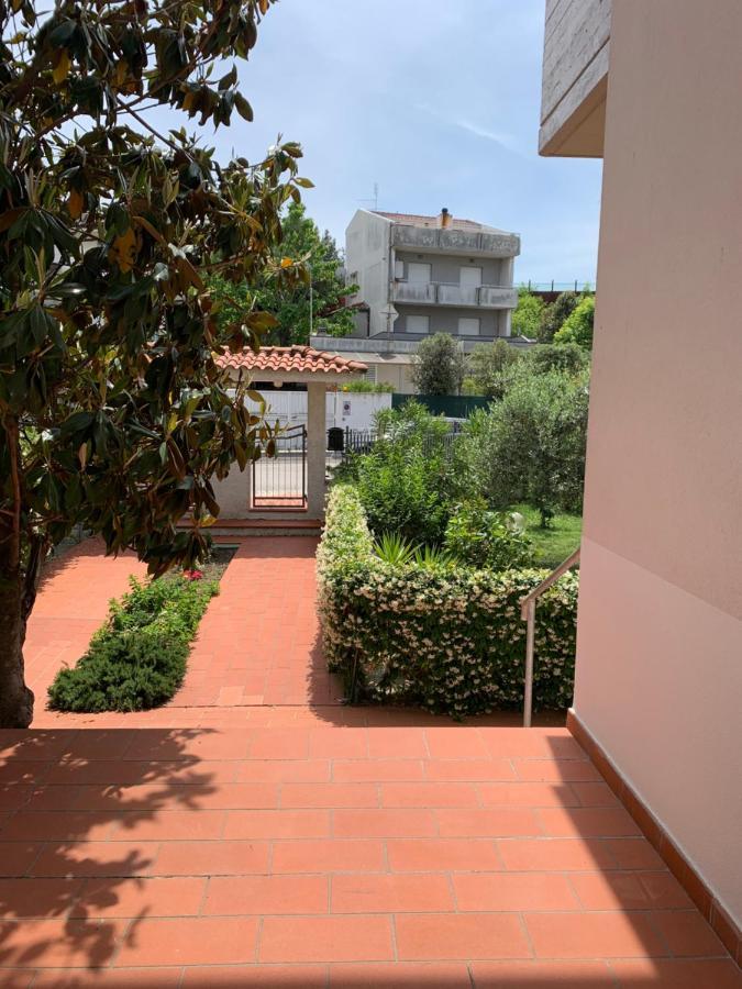 Brezza da Mare Hotel Montemarciano Exterior foto
